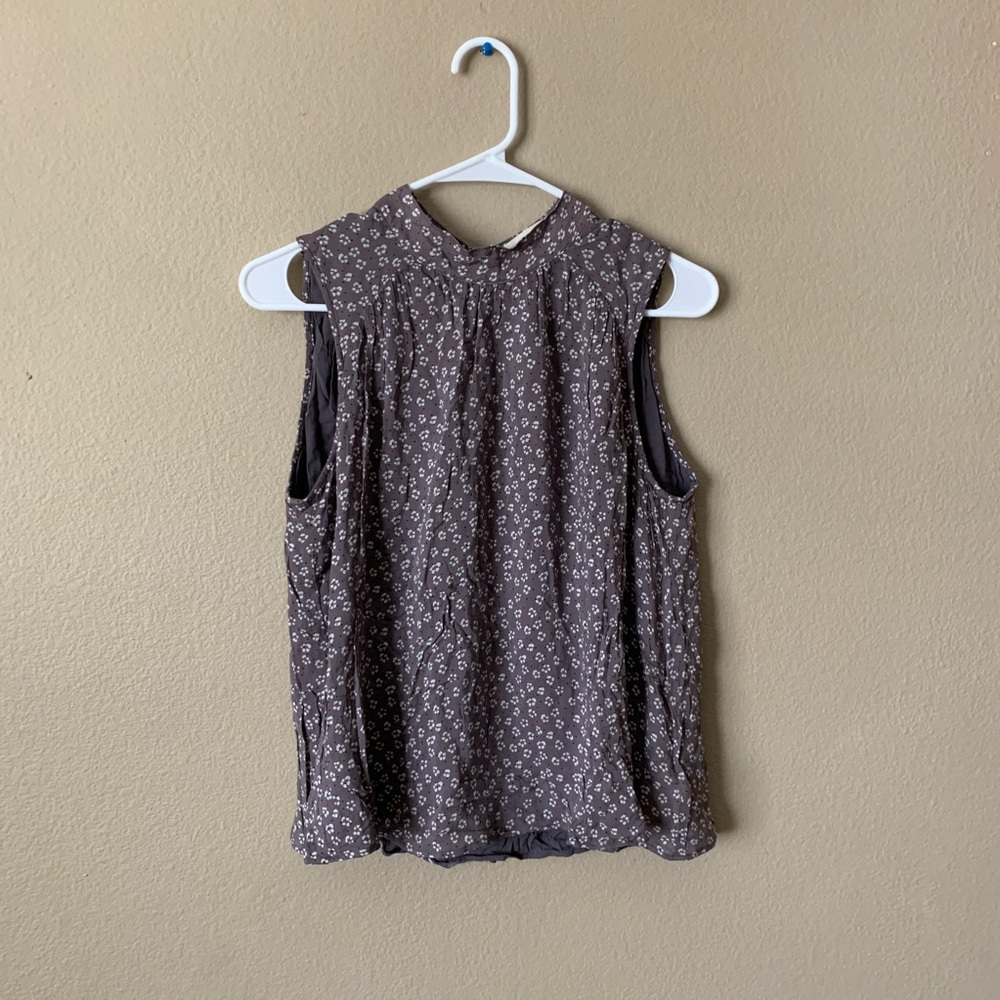 Cloth and Stone grey floral blouse Sz S